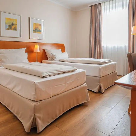 Philero 4* Colonia
